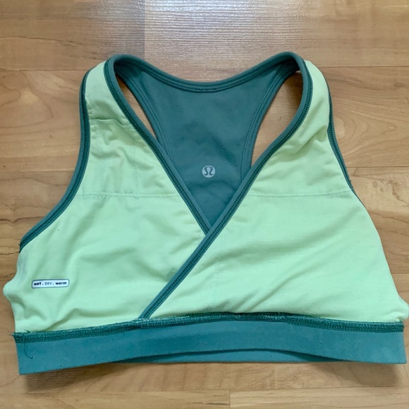 Classic Deep V Sports Bra: Lululemon - Picture 4 of 7